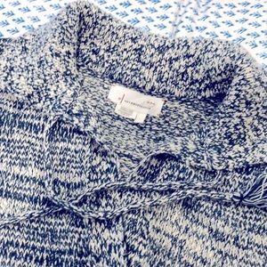 quarter sleeve sweater